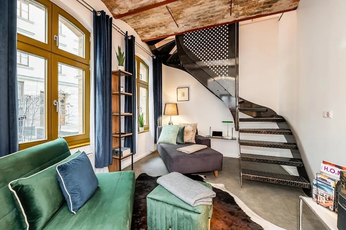 Berlincityhouse - Unique Tiny Garden Townhouse